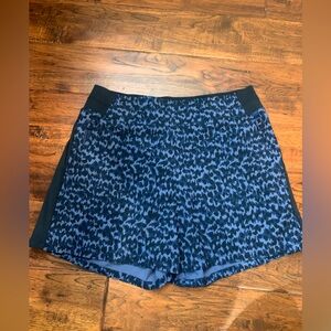Athleta Brooklyn printed shorts